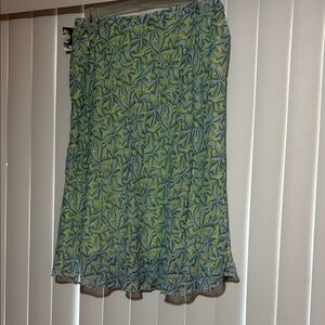 Jaclyn Smith Green & Blue Leaf-Print Midi Skirt
